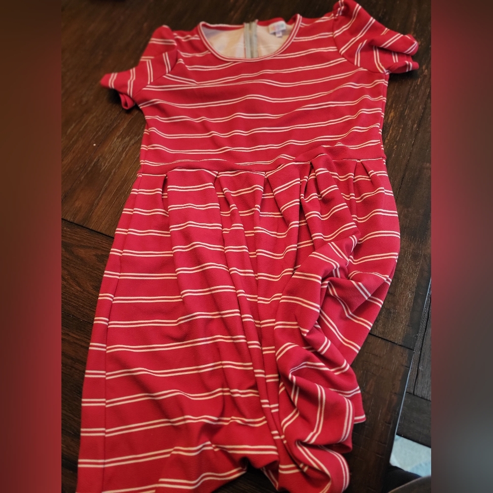 LuLaRoe Amelia with pockets